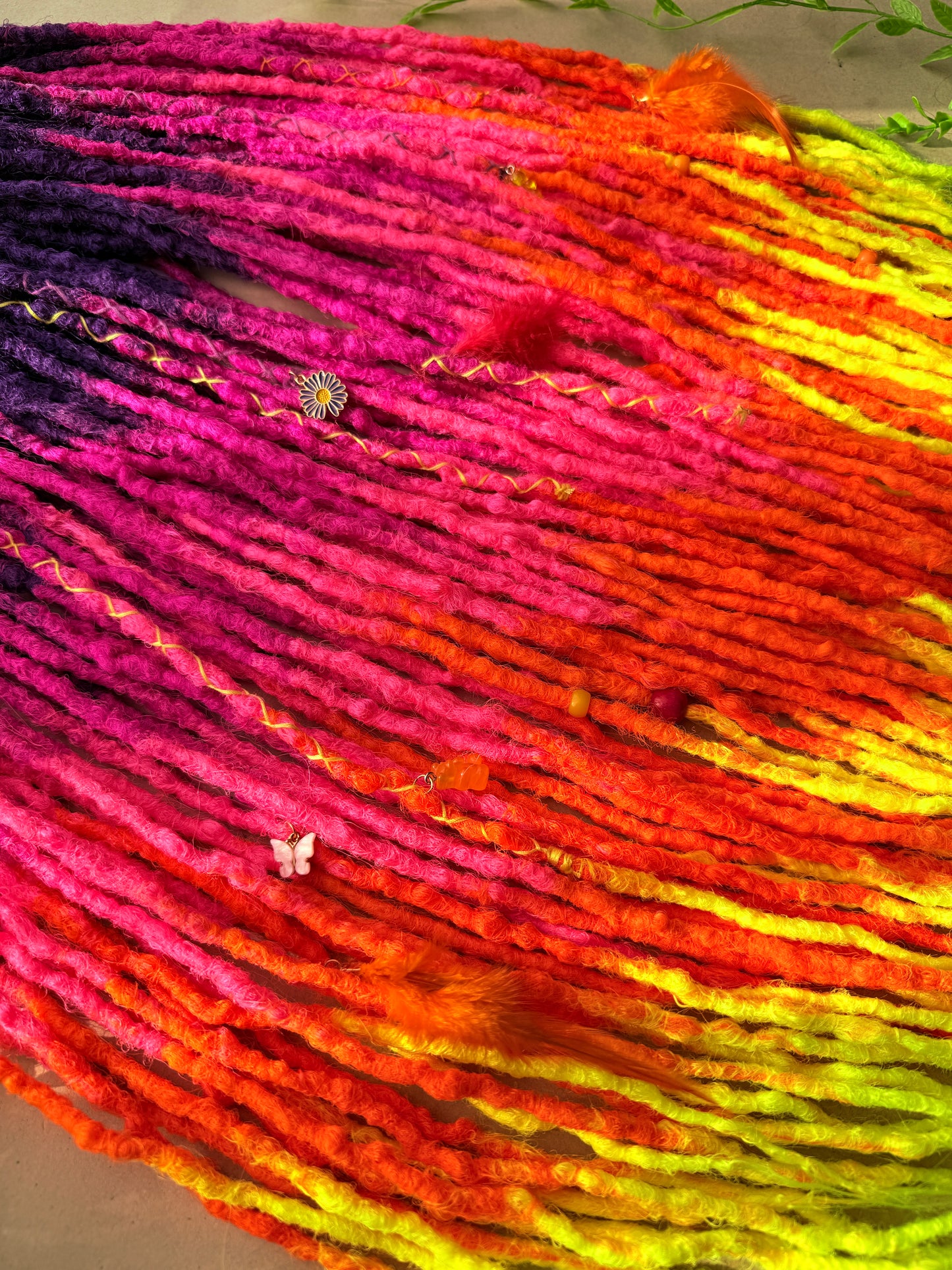 Rainbow Ombre DE Dreadlock Set – Purple Pink Orange Yellow Kanekalon Dread Extensions | 50 DE | 75 cm | Ready to Ship