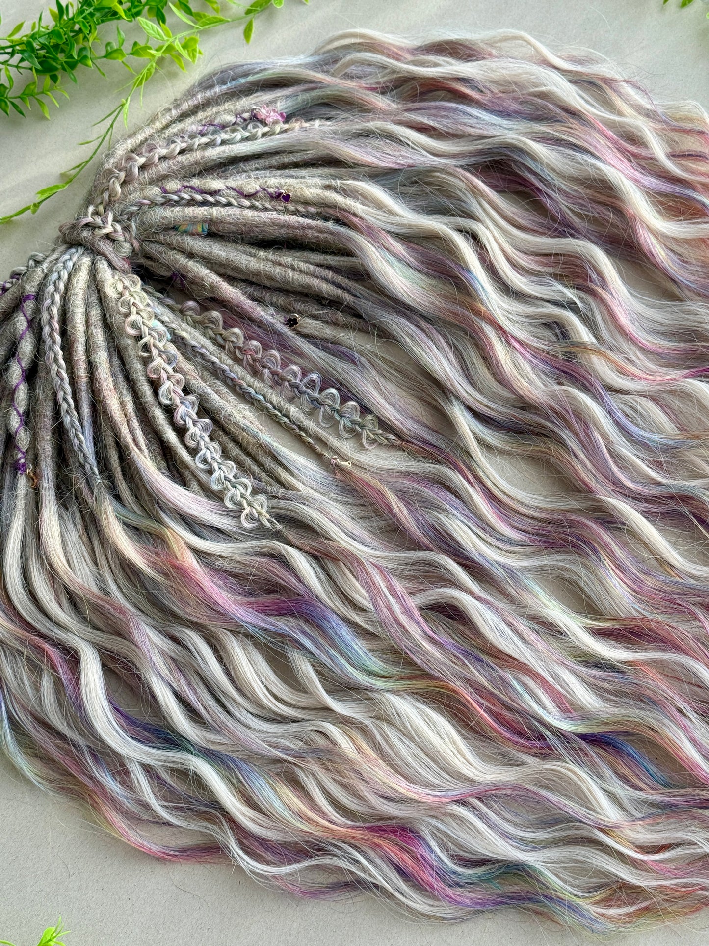 Sunborn Dreadlocks – Rainbow Fantasy Hair Extensions with Blonde Curls (DE / SE)