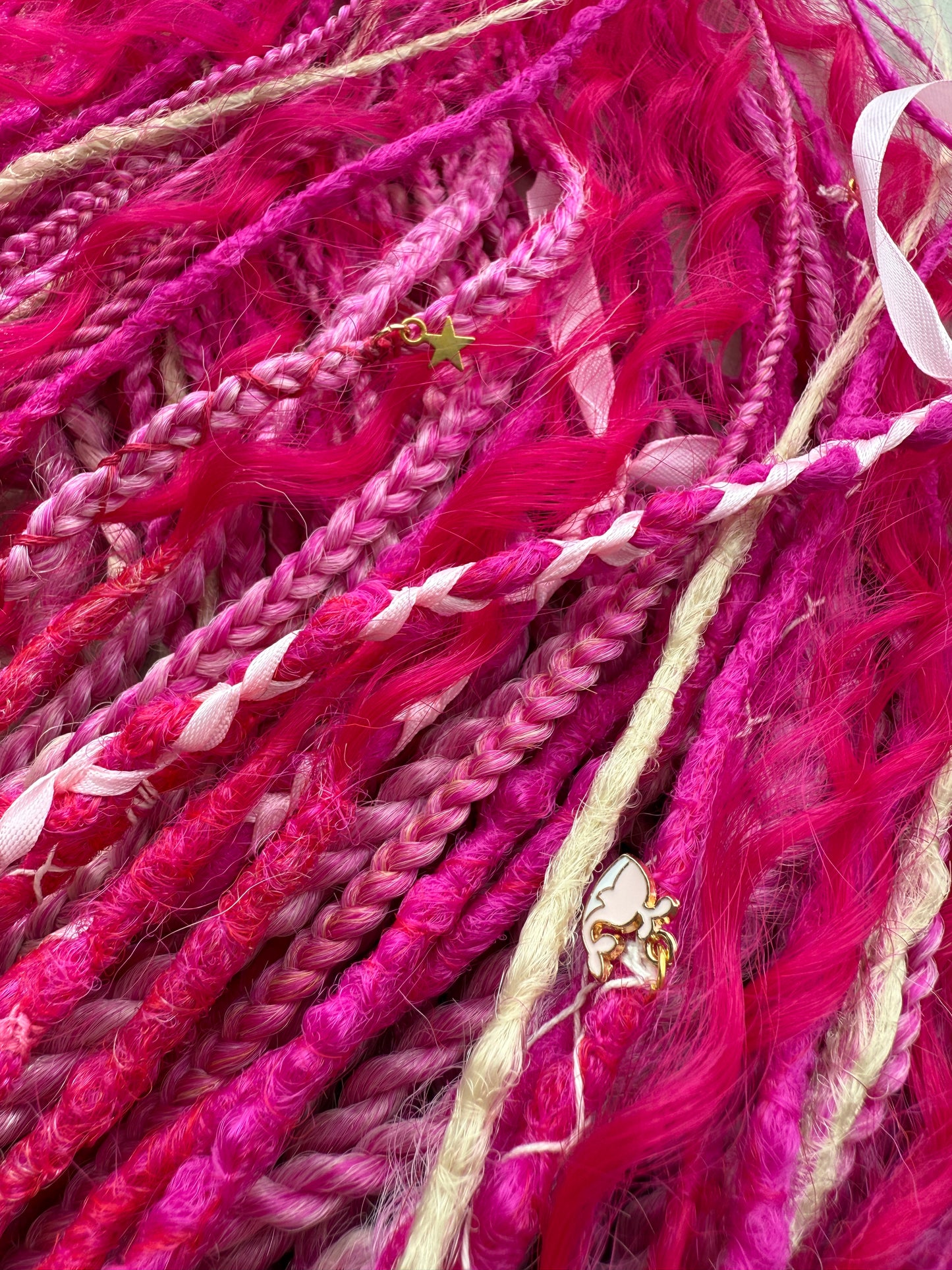 Magenta Muse Dreadlocks – Pink & Fuchsia Full Set Fantasy Hair Extensions