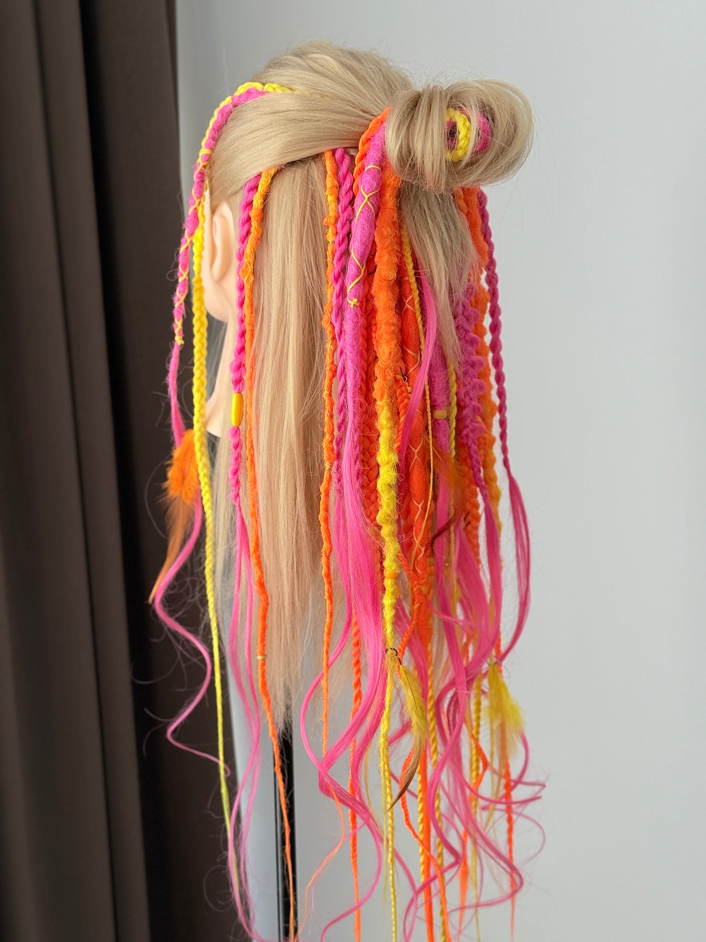 Neon Dread Hair Accessories Set – Scrunchie + 4 Clips, UV Reactive Festival Hair