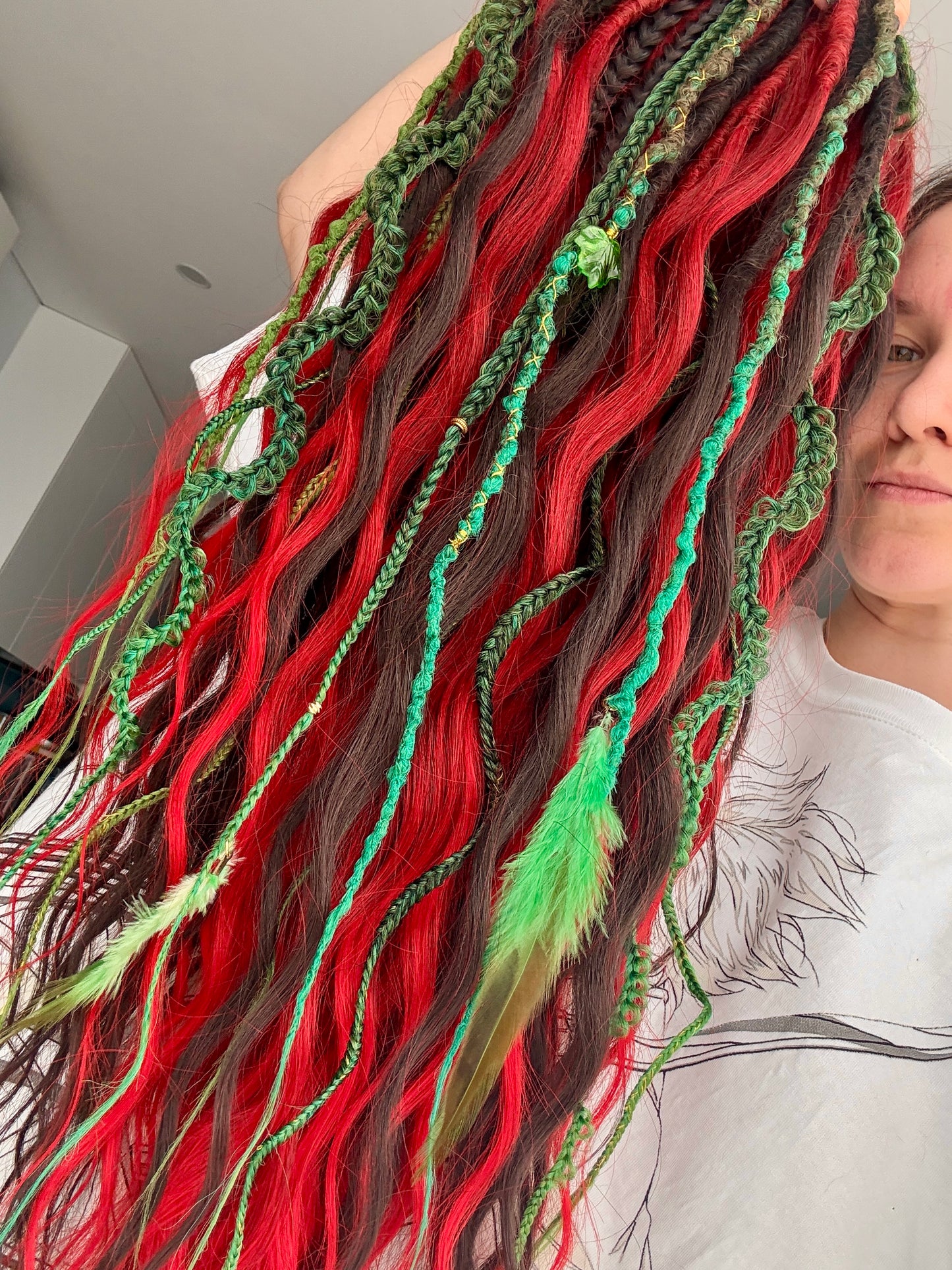 Burning Ivy Dreadlocks – Red, Green & Black Curly Fantasy DE Hair Extensions